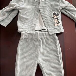 Disney Kids Pajama Set - Light Gray with Mickey Design
